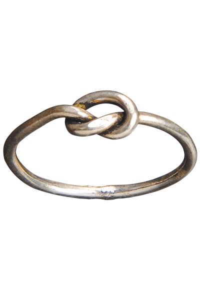 Knot Ring Gold                                                                                                               